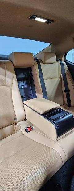 Lexus ES 200 — 7