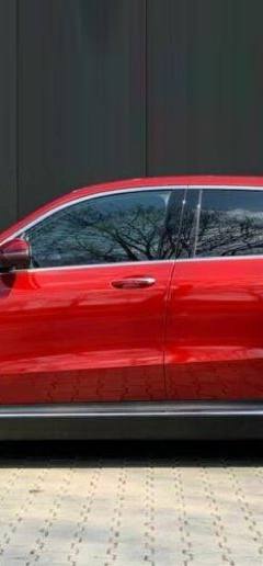 Mercedes-Benz EQC 400 4matic — 2
