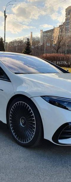 Mercedes-Benz EQS 53 AMG 4MATIC+ — 3