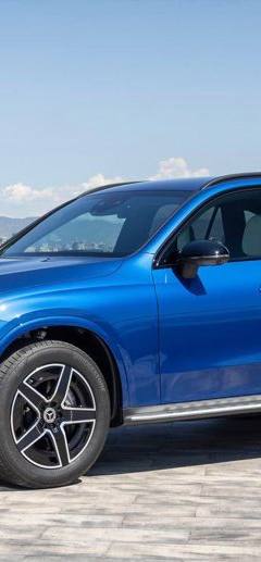 Mercedes-Benz GLC 300 4Matic — 3
