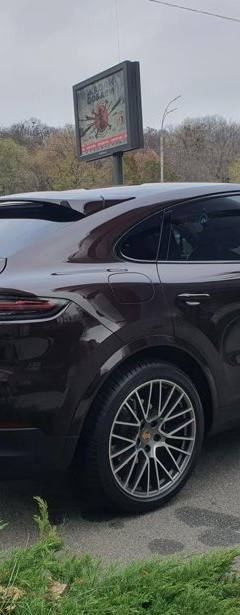 Porsche Cayenne Coupe — 4