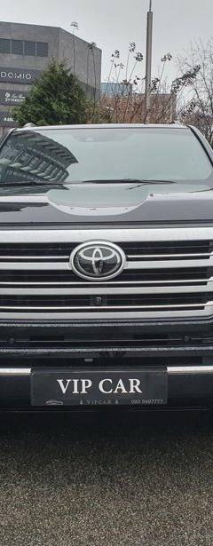 Toyota Land Cruiser 300 Premium 70th — 2
