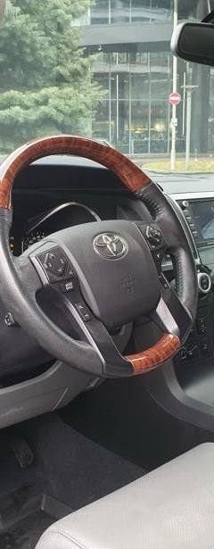 Toyota Sequoia Platinum — 6