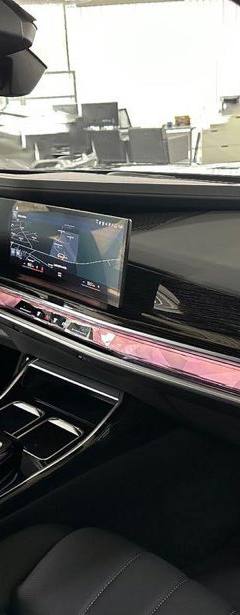 BMW 7-Series 740d xDrive — 6