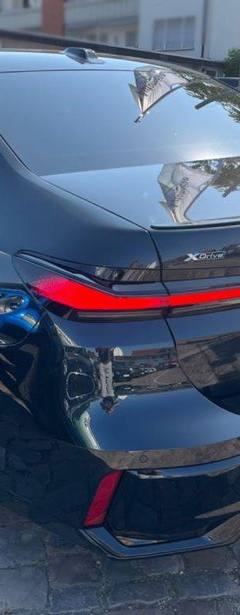 BMW 7-Series 750e xDrive — 2