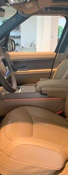 Land-Rover Range-Rover — 7