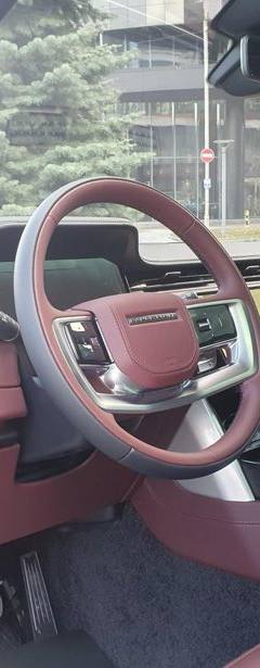 Land-Rover Range-Rover Autobiography Long — 6