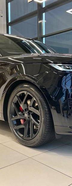 Land-Rover Range-Rover Sport HSE Dynamic — 3