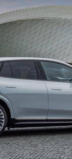 Mercedes-Benz EQE 53 AMG SUV 4MATIC+ — 4
