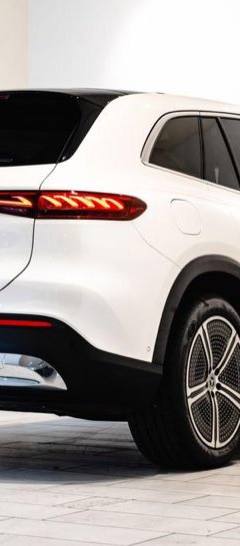Mercedes-Benz EQS 450+ SUV — 4