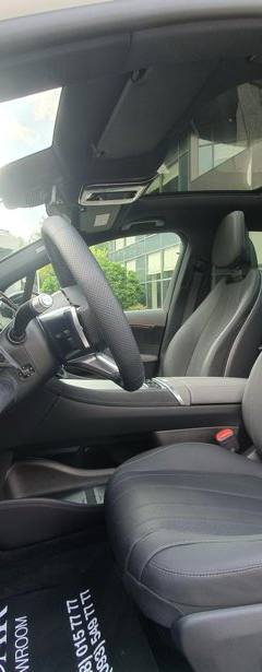 Mercedes-Benz EQS 450 SUV 4MATIC — 7