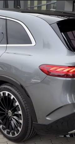 Mercedes-Benz EQS 580 SUV 4MATIC — 3