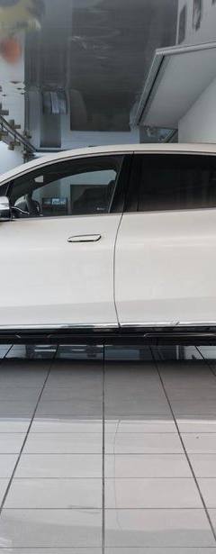Mercedes-Benz EQS 580 SUV 4MATIC — 5