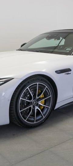 Mercedes-Benz SL 43 AMG — 3