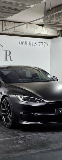 Tesla Model S Plaid — 2