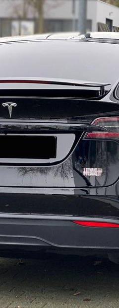 Tesla Model X Plaid — 3