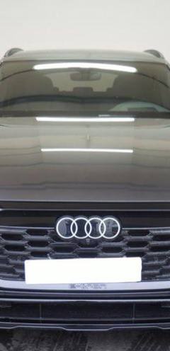 Audi Q8 e-tron quattro — 3