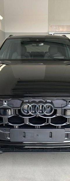 Audi SQ7 TFSI — 2