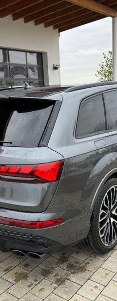 Audi SQ7 TFSI — 4
