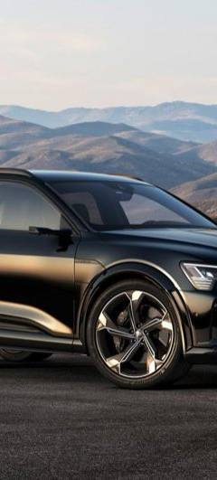 Audi SQ8 e-tron quattro — 3