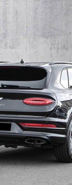 Bentley Bentayga EWB Azure First Edition — 4