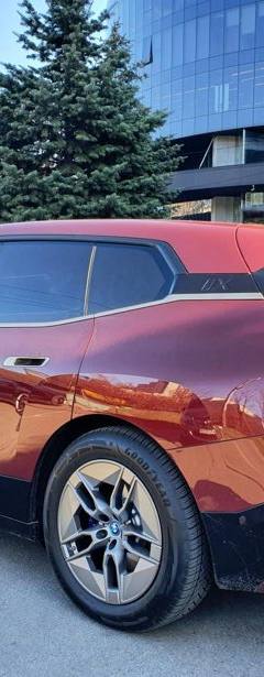 BMW iX 50 — 7