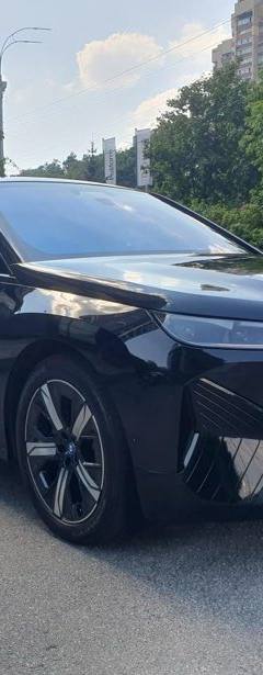 BMW iX40 xDrive — 3