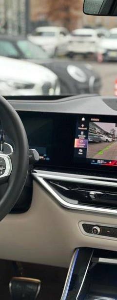 BMW X5 M 60i — 7