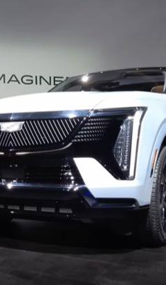 Cadillac Escalade IQ — 2