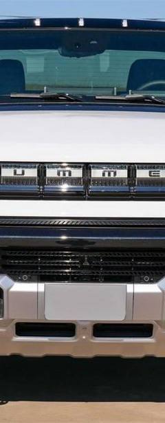 GMC Hummer EV Edition 1 — 4
