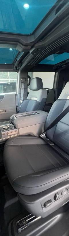 GMC Hummer EV SUV Edition 1 — 4