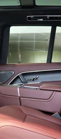 Land-Rover Range-Rover Autobiography Long — 7