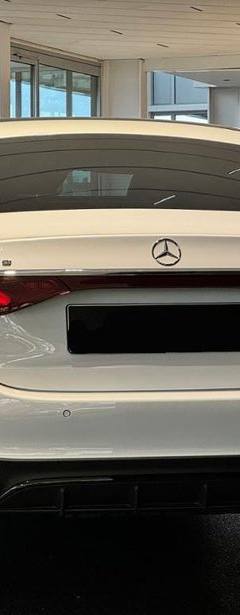 Mercedes-Benz E 400e 4MATIC — 5