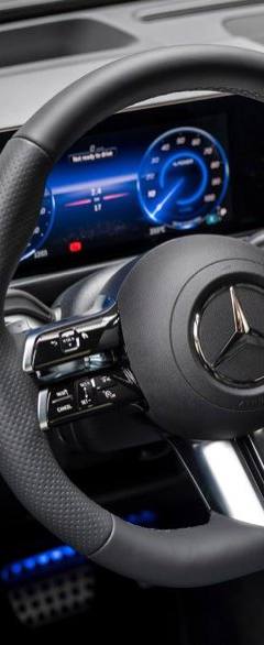 Mercedes-Benz EQB — 4
