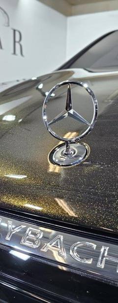 Mercedes-Maybach EQS 680 SUV — 7