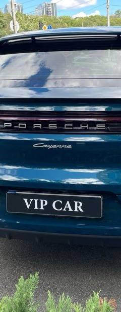 Porsche Cayenne Coupe — 6