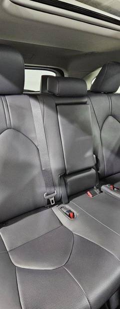 Toyota Highlander AWD — 7