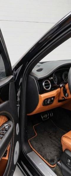 Bentley Bentayga AZURE — 5