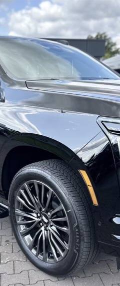 Cadillac Escalade ESV Sport PLATINUM — 2