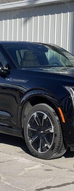 Cadillac Escalade IQ Premium Sport 2 AWD — 2
