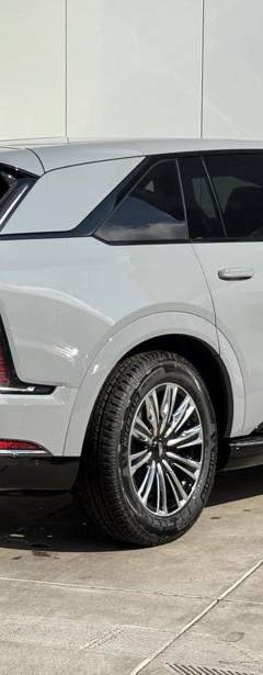 Cadillac Escalade IQ Sport — 6