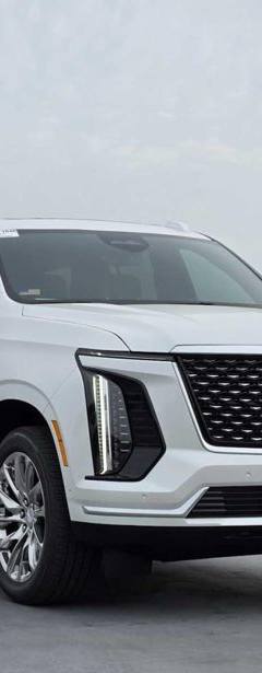 Cadillac Escalade Premium Luxury — 2