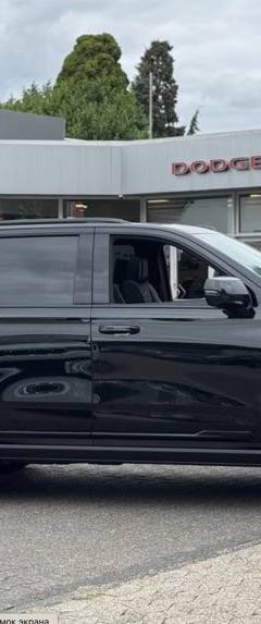 Cadillac Escalade Sport Platinum — 5