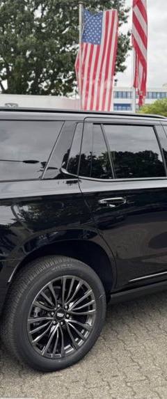 Cadillac Escalade Sport Platinum — 6