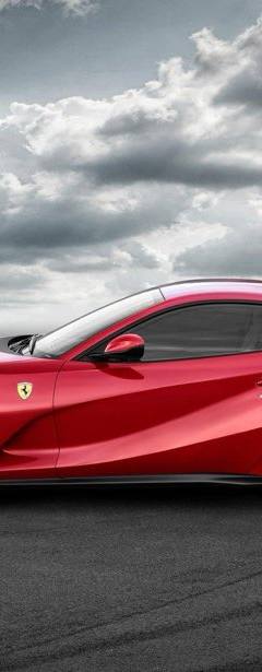 Ferrari 812 Superfast — 3