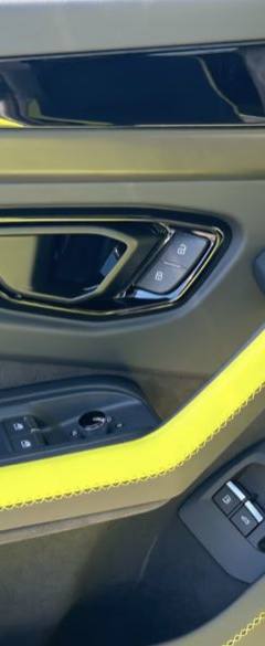 Lamborghini Urus SE — 7