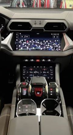 Lamborghini Urus SE — 6