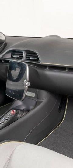McLaren Artura — 7