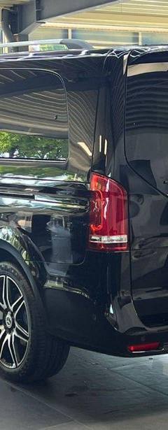 Mercedes-Benz V 300D Extralong 4matic VIP SEATS — 3