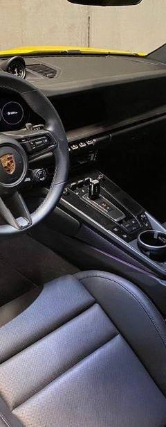 Porsche 911 Carrera 4S — 6